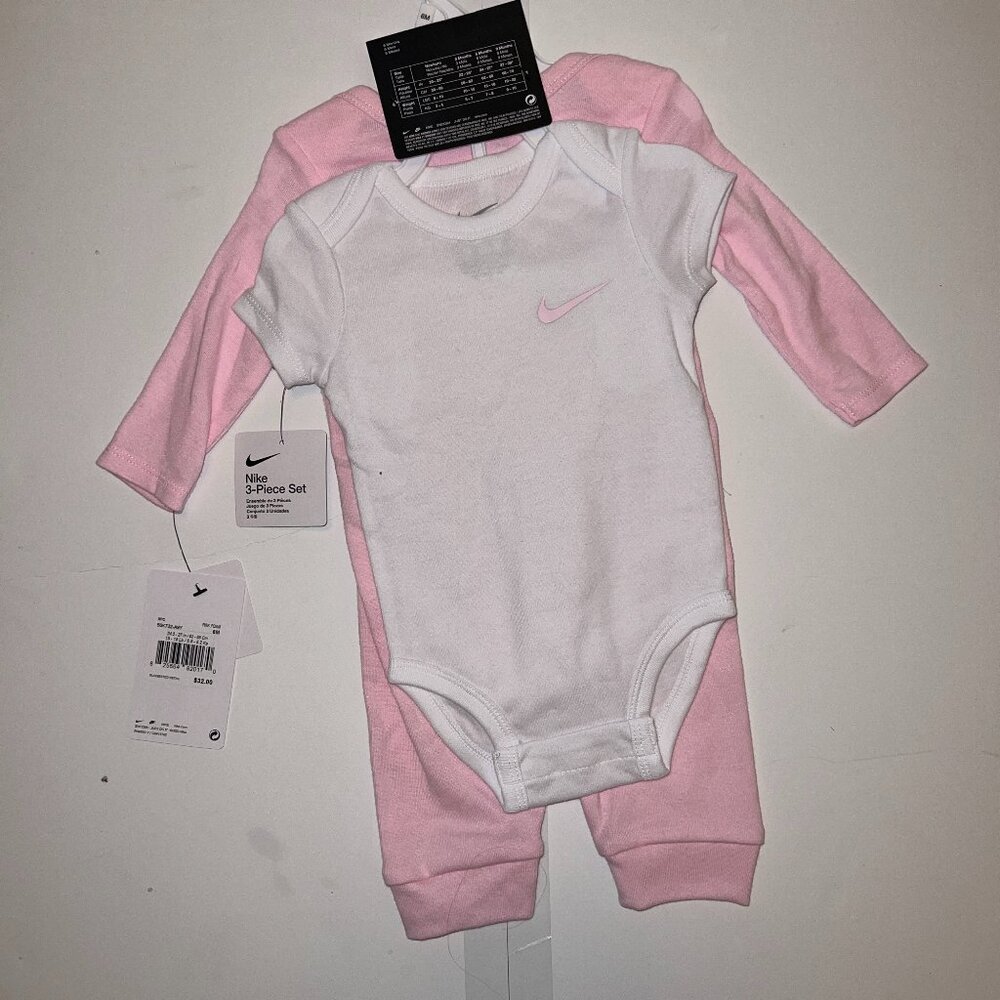 Baby Girl Nike Bodysuits Pant Soft Cotton Blend Pink Foam 3-Pc Set 9M NWT
